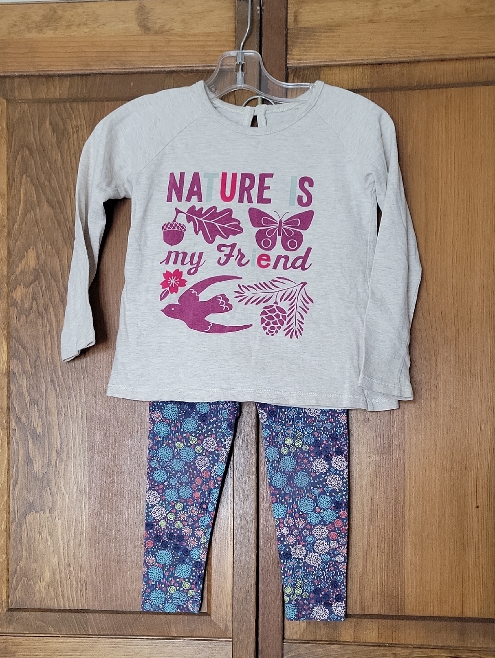 Tea NWOT Girls Legging Set Sz 4T